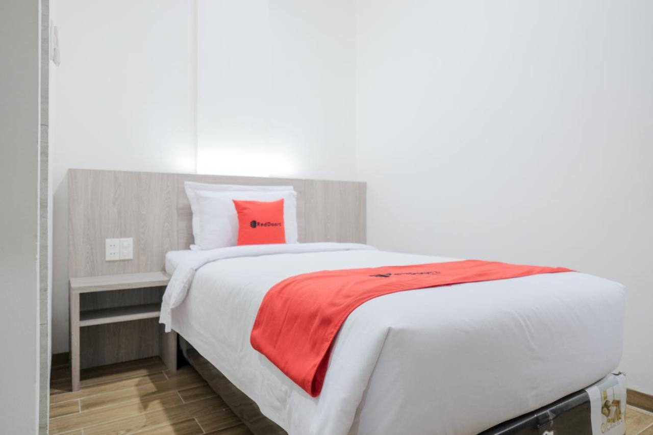Reddoorz Plus @ Jalan Juanda Medan Zewnętrze zdjęcie