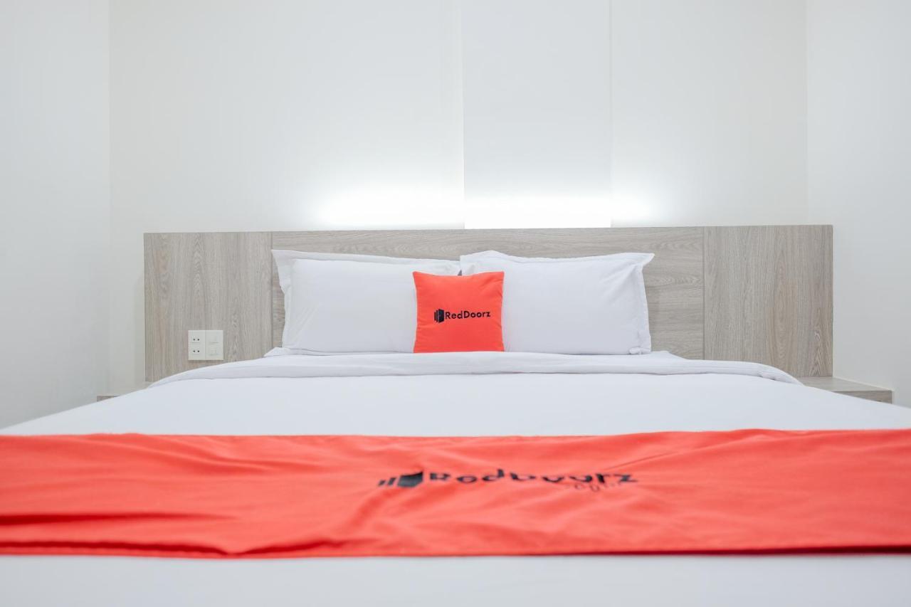 Reddoorz Plus @ Jalan Juanda Medan Zewnętrze zdjęcie